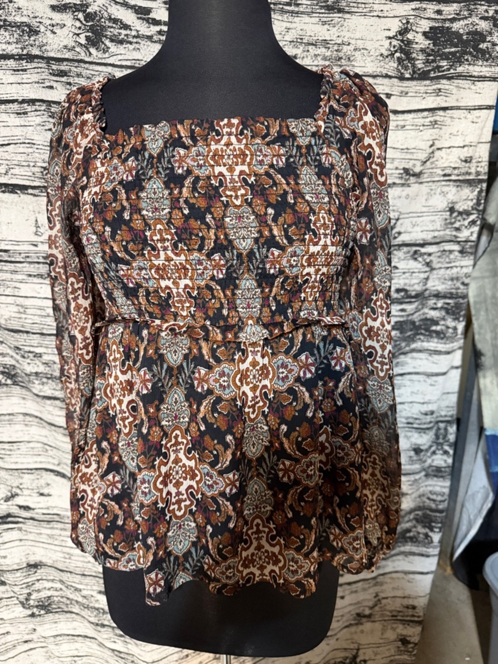Wonderly Black and Brown Paisley Square-Neck Peasant Top